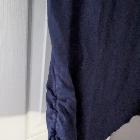 k & c, Women's XL, Navy Blue knit Blouse - Picture 3 of 4